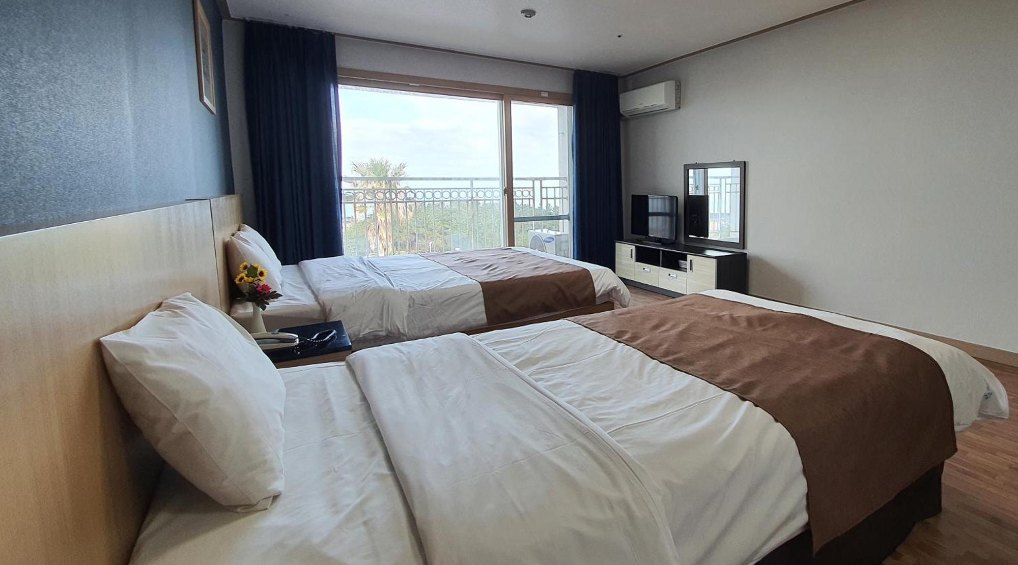 Blue Hawaii Resort Jeju Phòng bức ảnh